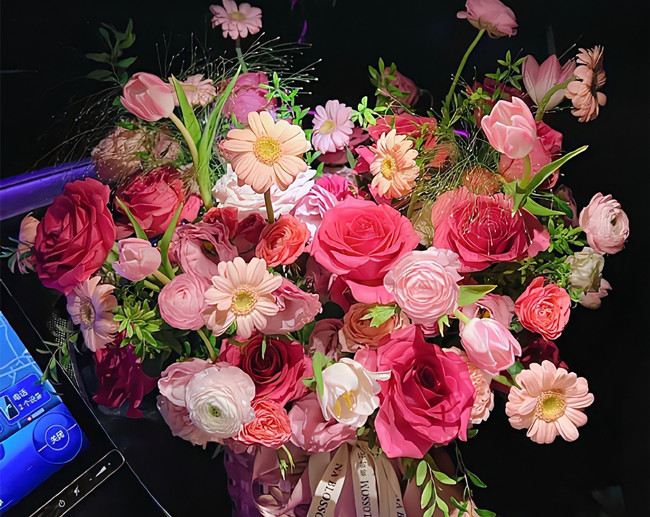 廣西哪里可以學(xué)花藝？廣西花藝培訓(xùn)哪家時(shí)尚？