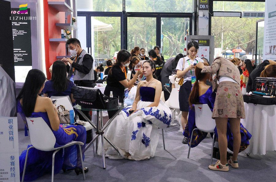 1699417337943515.jpg 2U7A3635.jpg