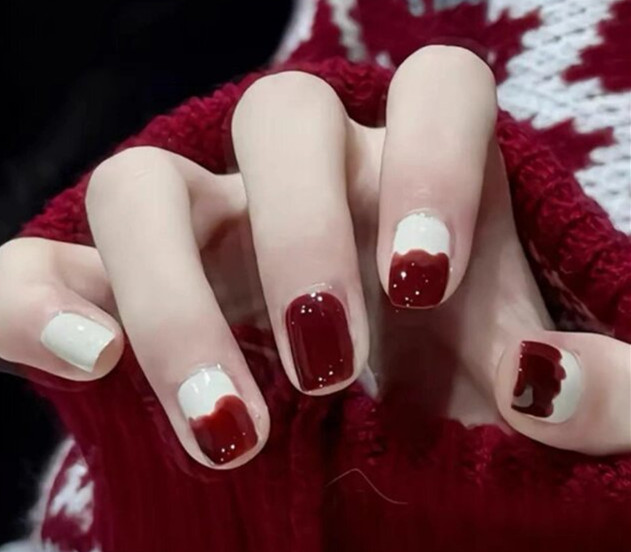 新年紅色美甲，南寧美甲款式造型學(xué)校