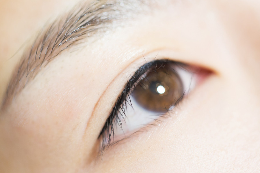 零基礎(chǔ)眉眼唇教學(xué)：美瞳線上色不理想怎么辦？