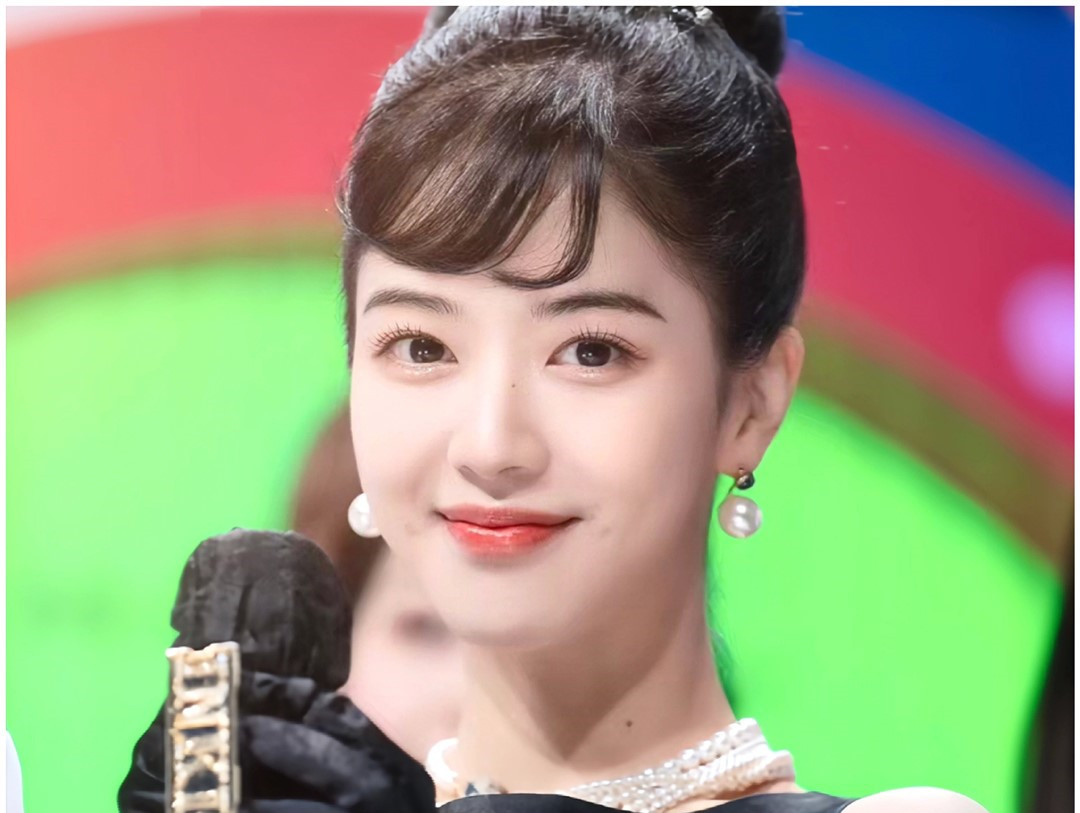 千金貴氣感妝容，南寧彩妝師專業(yè)培訓(xùn)教程