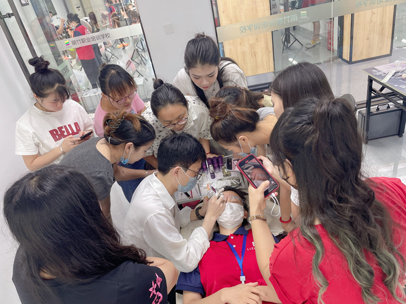 1718939663133869.jpg 3.jpg