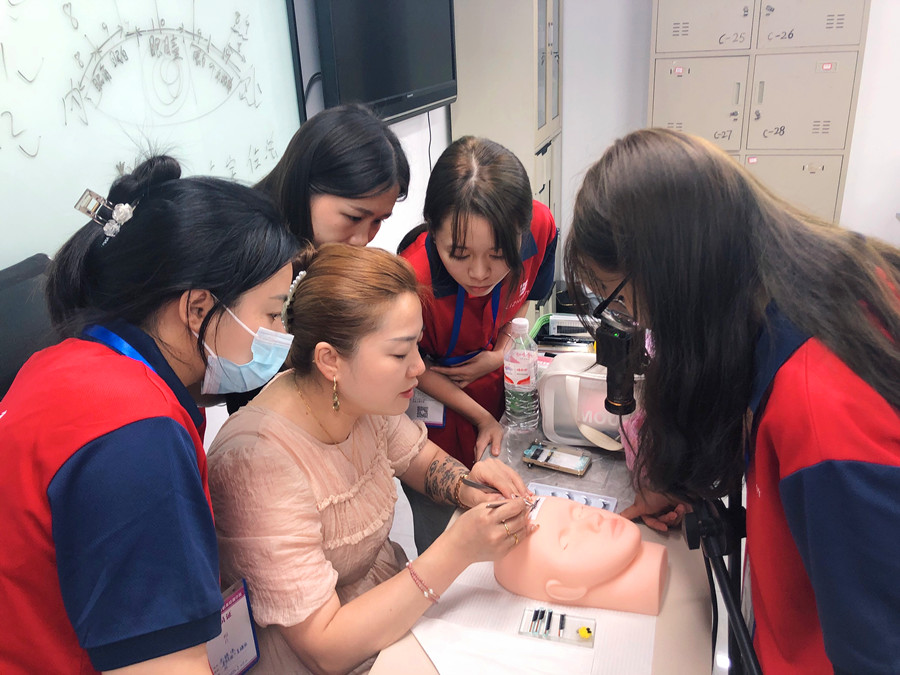 南美睫課堂分享：仿皮練習的重要性