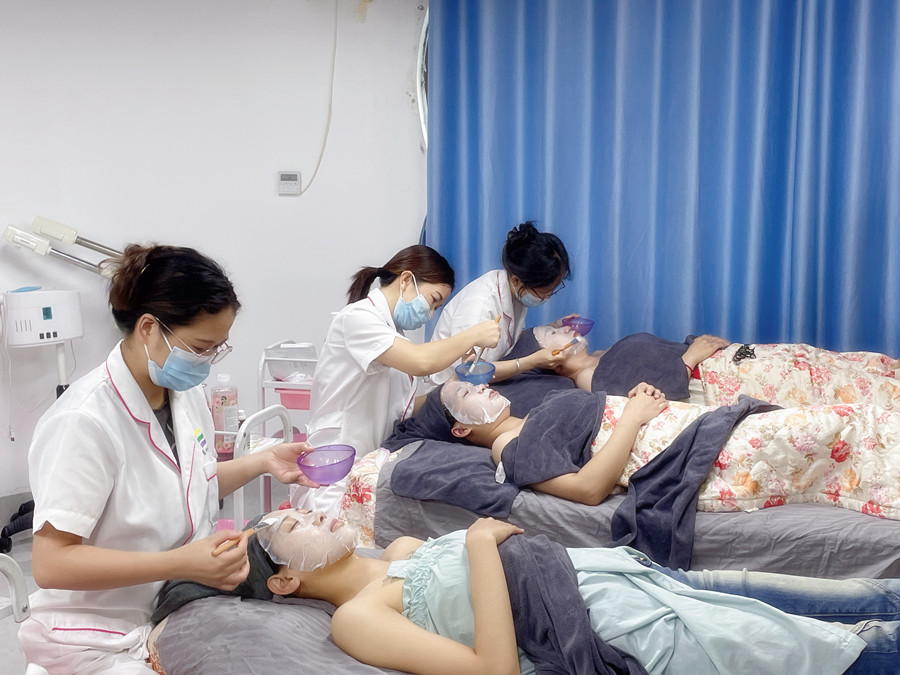 常見的美容護(hù)膚雷區(qū)，南寧美容護(hù)膚專業(yè)學(xué)校講解