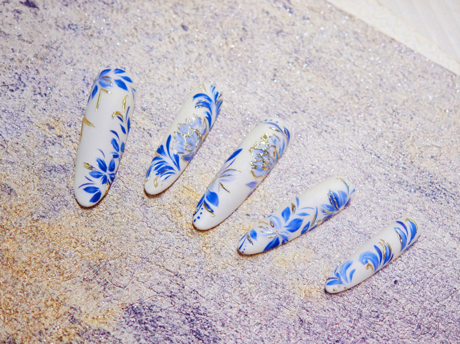 國風(fēng)青花瓷美甲，南寧美甲進(jìn)修提升作品