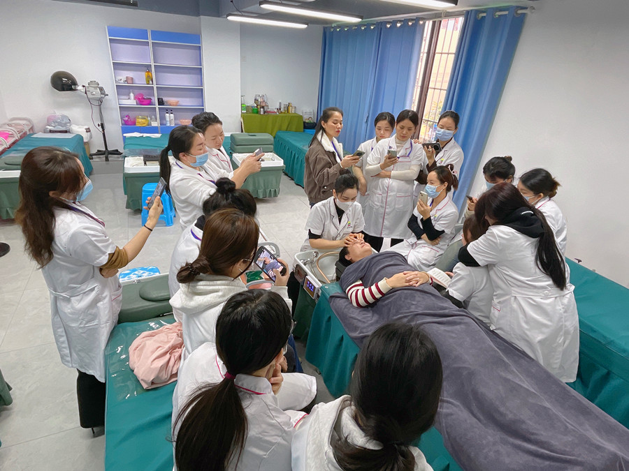 不同時(shí)間進(jìn)行頭療的好處，南寧頭療專業(yè)講解