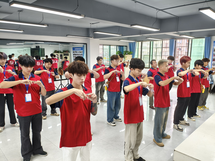 零基礎(chǔ)學(xué)美發(fā)，首先要學(xué)的是……