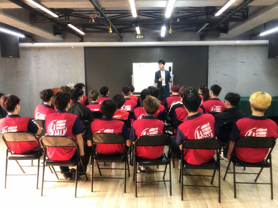 至臻國際美容美發(fā)專場 | 南寧美發(fā)培訓學校就業(yè)宣講