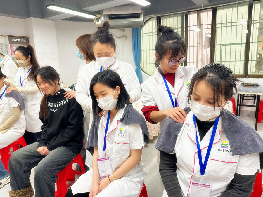 肩頸放松的好處，南寧美容健康技校介紹