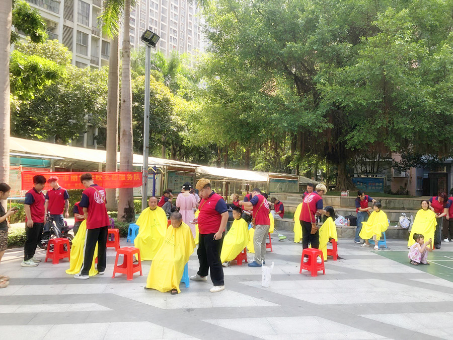 記錄南寧美發(fā)外出教學(xué)，告訴你南寧美發(fā)去哪學(xué)？