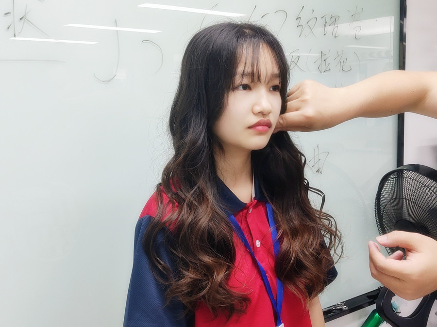 操作紋理卷教程，廣西電棒造型教學(xué)