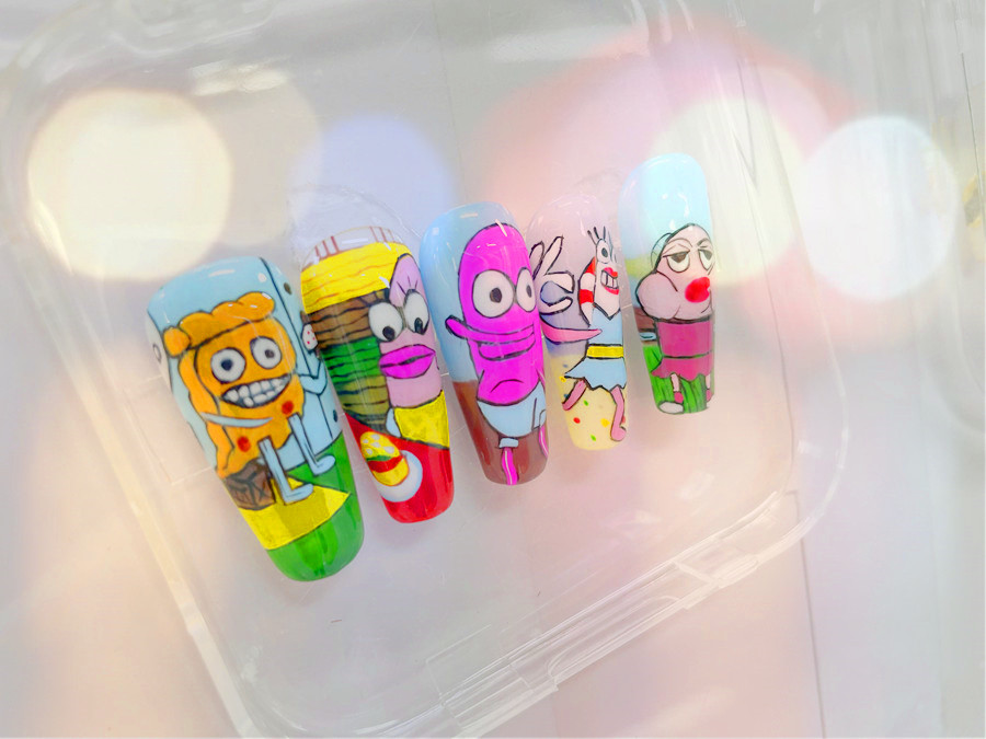卡通水彩手繪美甲，廣西美甲進修提升學(xué)員作品
