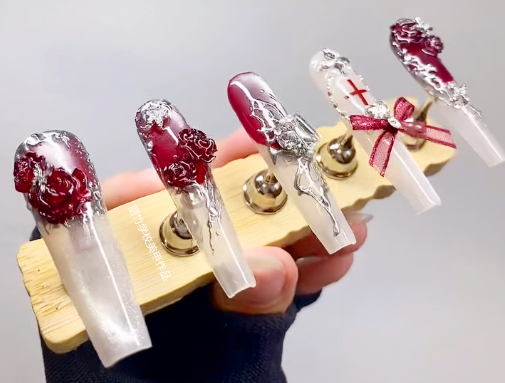 哥特風(fēng)美甲的特點(diǎn)，廣西美甲專業(yè)教學(xué)解